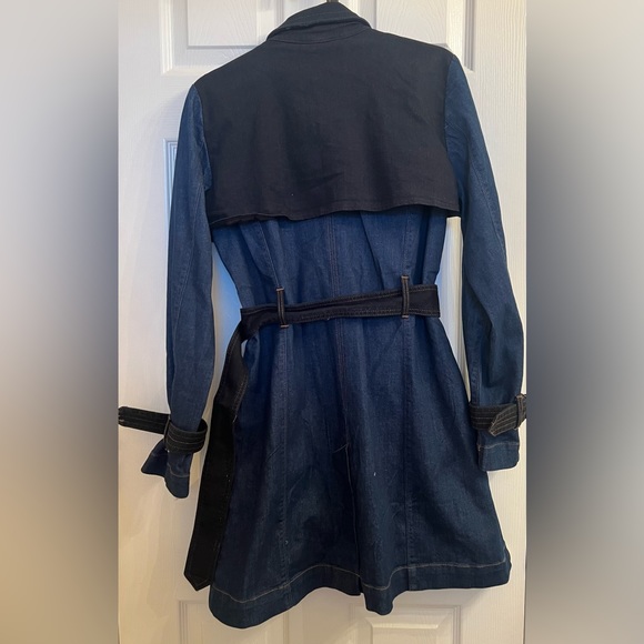🔴SOLD🔴 GLORIA VANDERBILT X CHRISTIAN SIRIANO DENIM TRENCH JACKET 🧥 - Picture 8 of 9